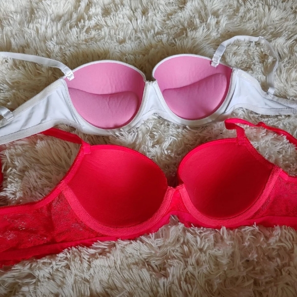 Victoria's Secret Bra Bundle - Picture 3 of 12